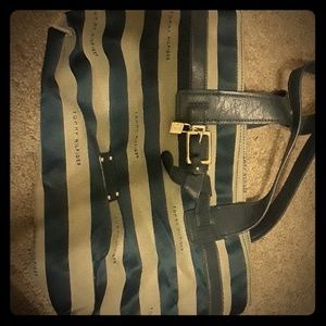 Tommy Hilfiger purse